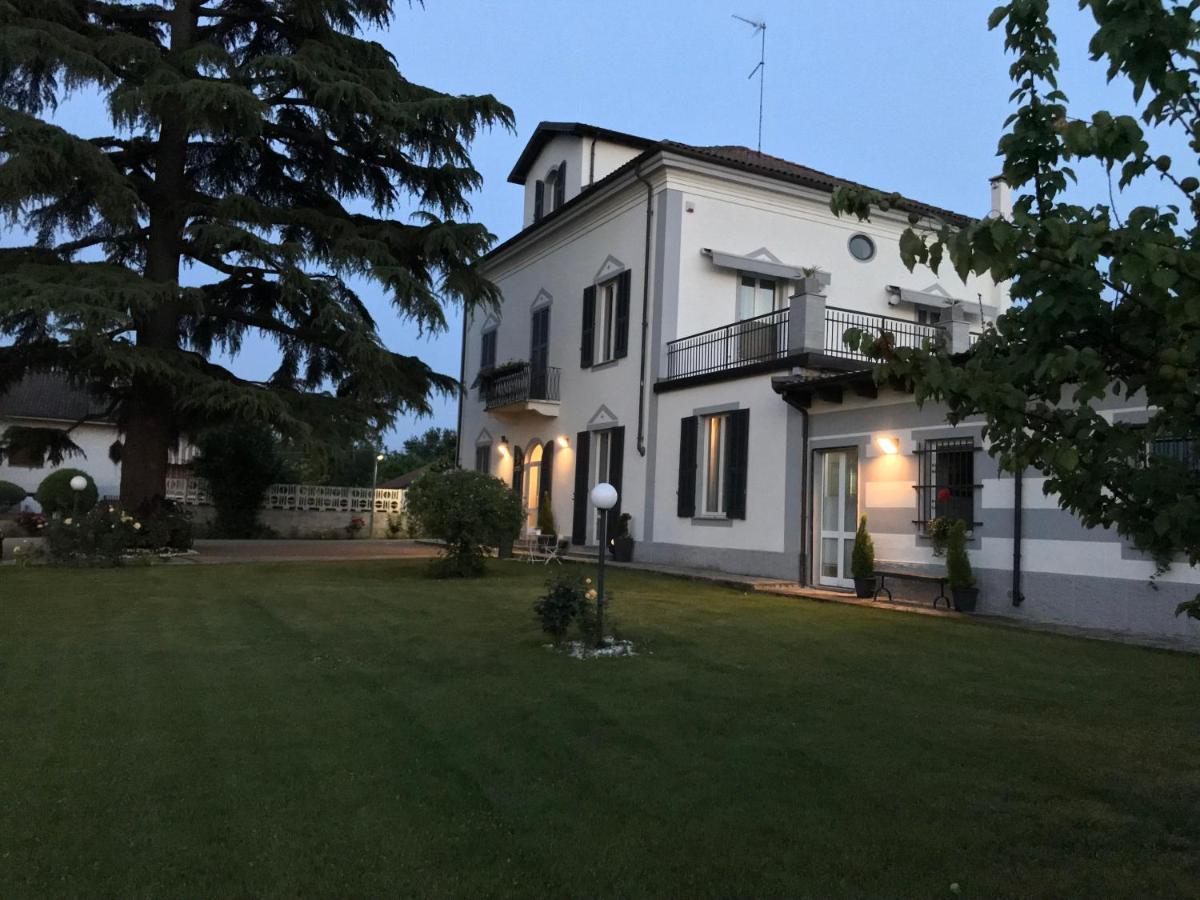 B&B Villa Prestigio Novi Ligure Luaran gambar